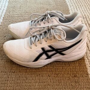 ASICS Tennis Shoes